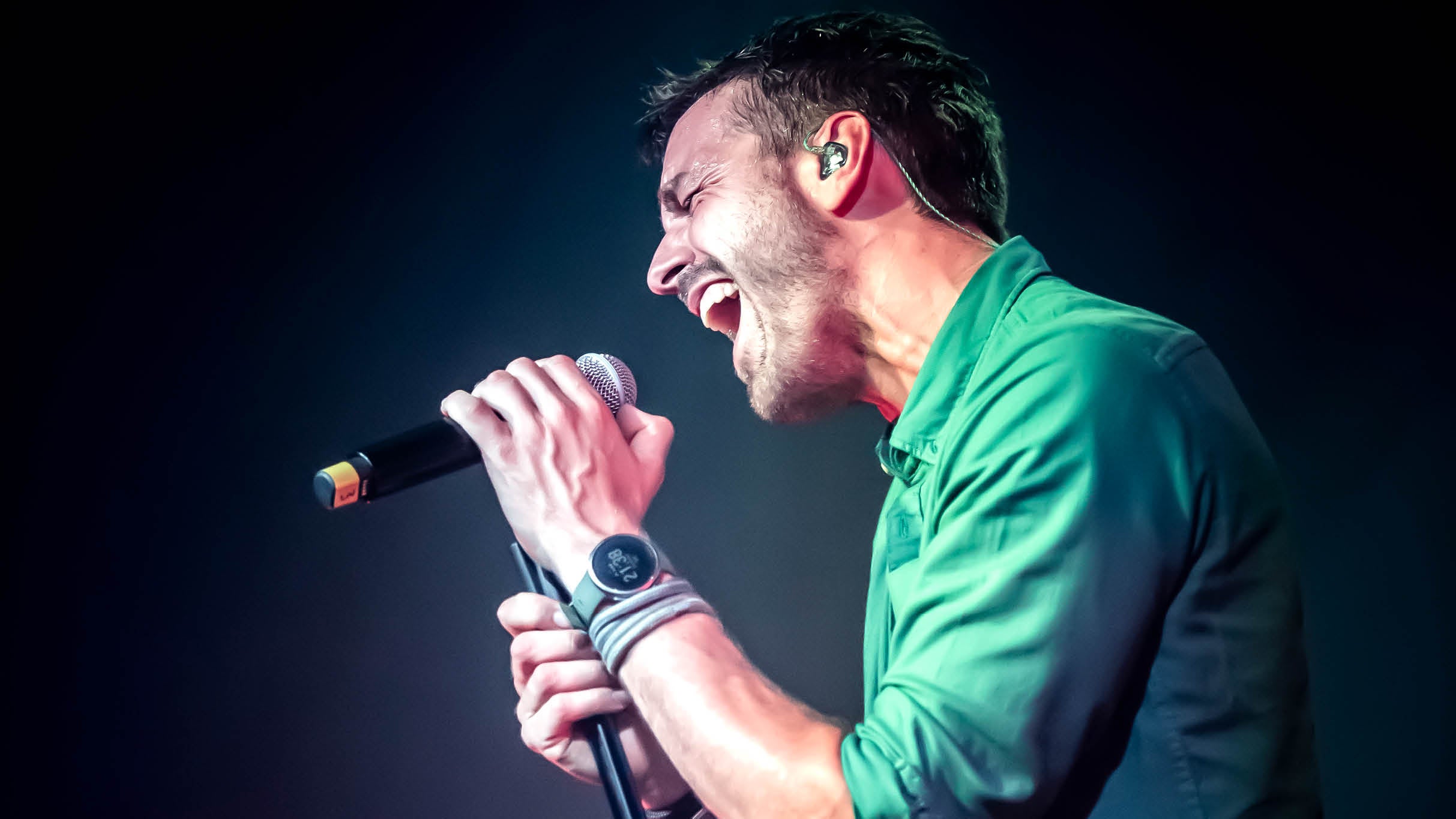 Radio Guga: Hilarious Comedy Night in Ghent!