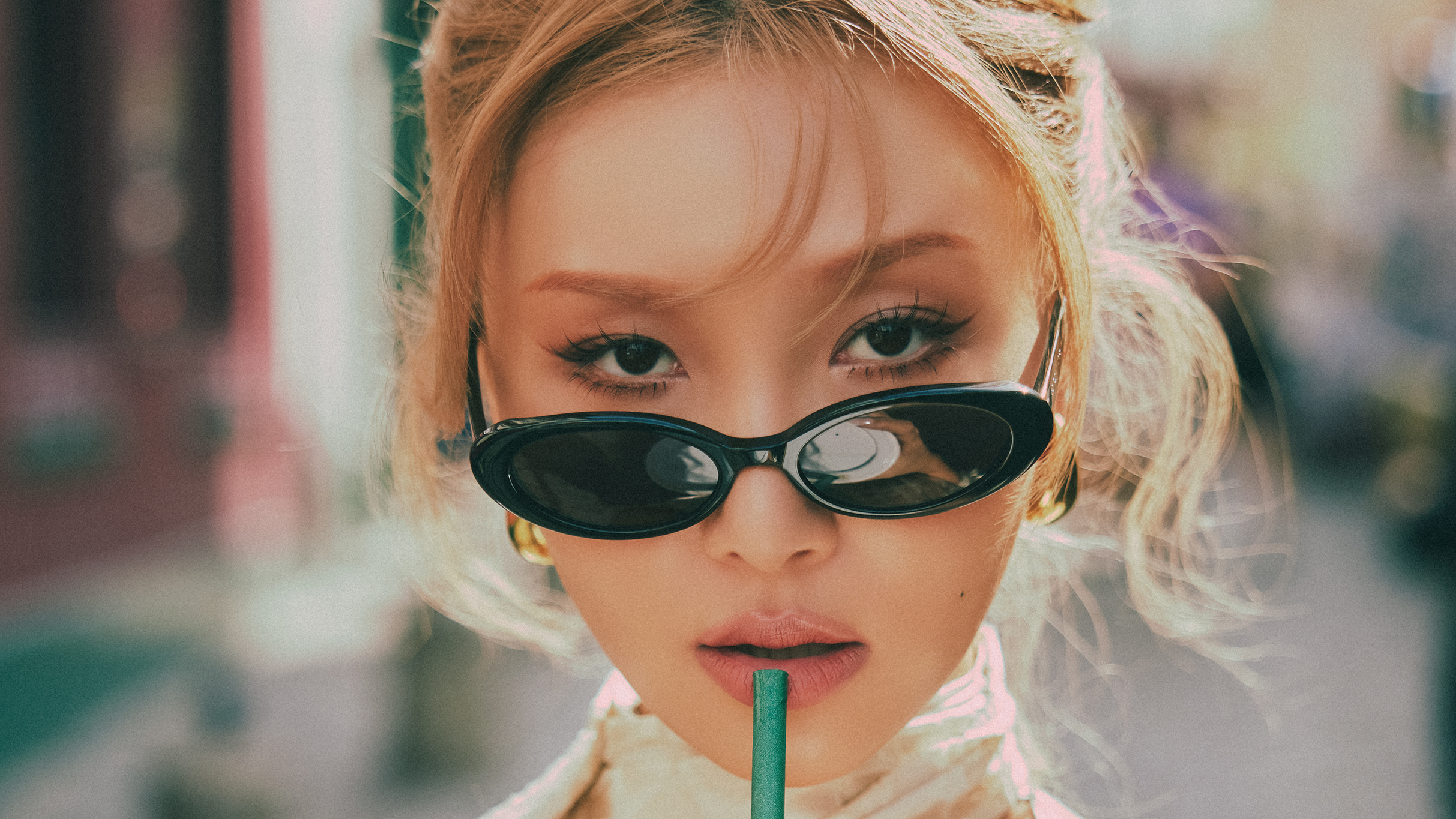 HWASA in Amsterdam: Sizzling Solo Concert!