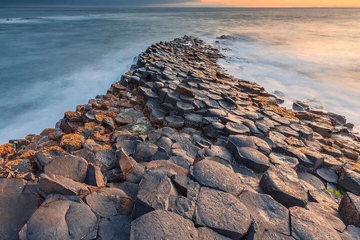 Giants Causeway & Game of Thrones Tour: 7-Hour Private Adventure