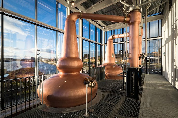 Clydeside Whisky Tour: Taste Glasgow's Liquid History