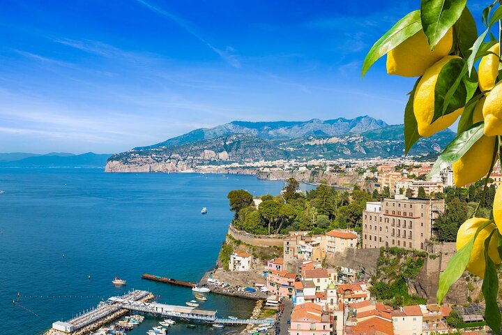 Amalfi Coast 3-Day Tour: Capri & Sorrento Escape