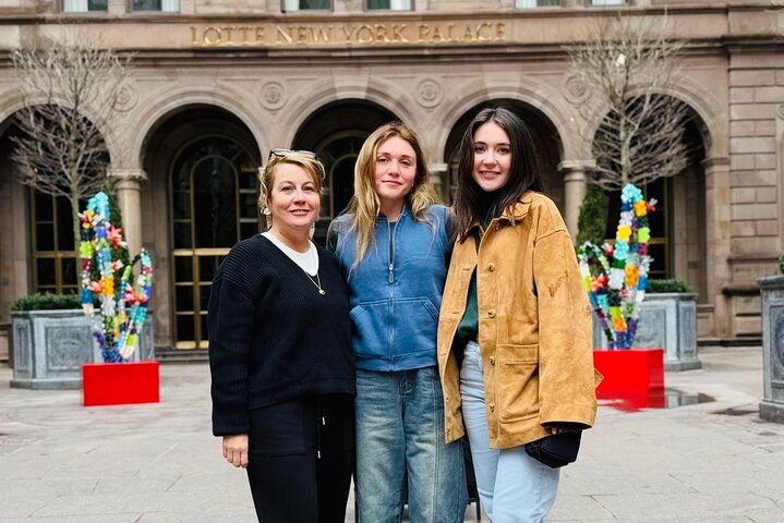 NYC Gossip Girl Pedicab Tour: See Upper East Side Hotspots!