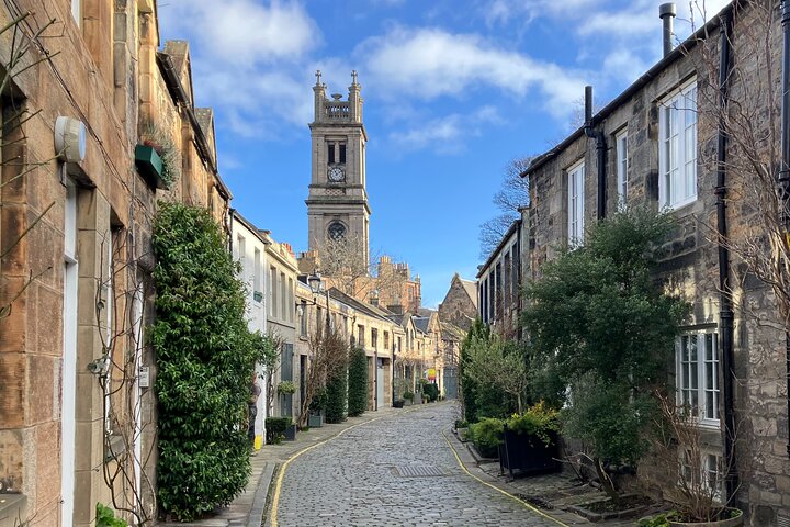 Edinburgh Walking Tour: Dean Village & Botanic Garden