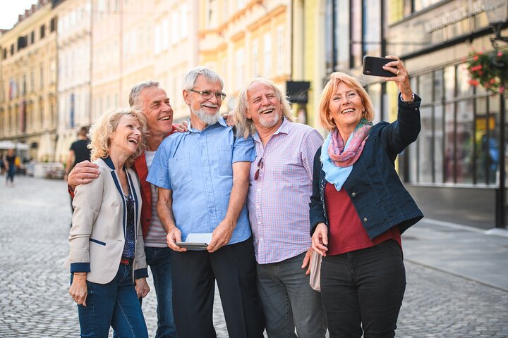 Dublin Senior-Friendly Historical Private Walking Tour