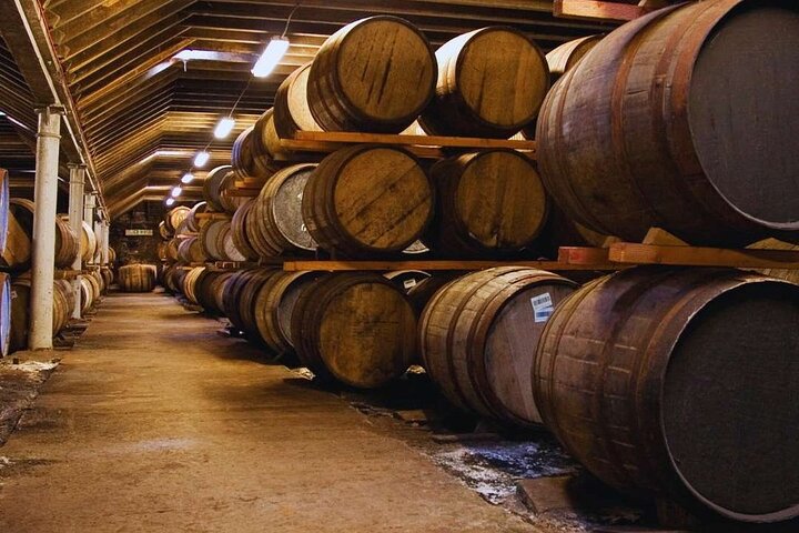 Islay & Speyside Whisky Tour: Private 2-Day Adventure