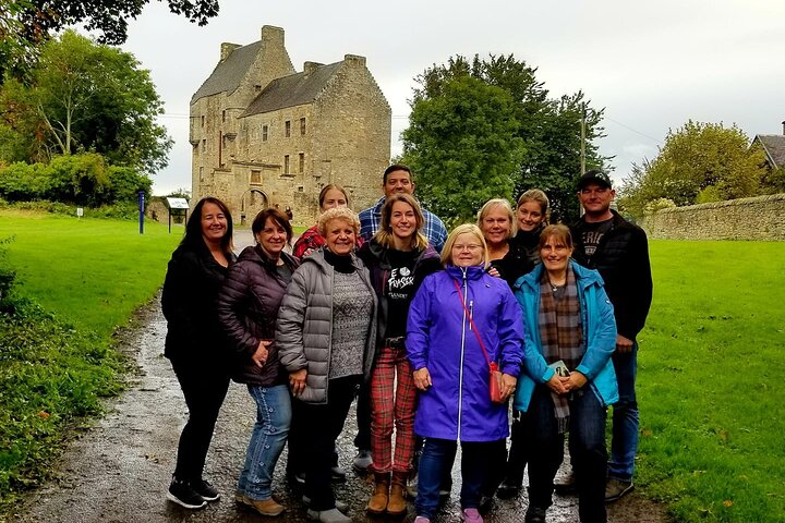 Outlander Tour from Edinburgh: Castles & Estates