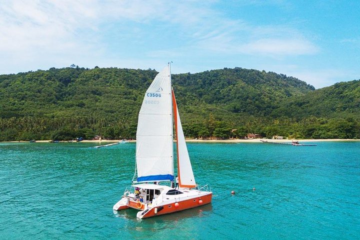 Phuket: Racha & Coral Island Private Yacht Trip