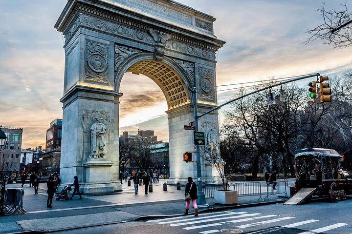 NYC Luxury SUV Tour: See Manhattan's Best in Style