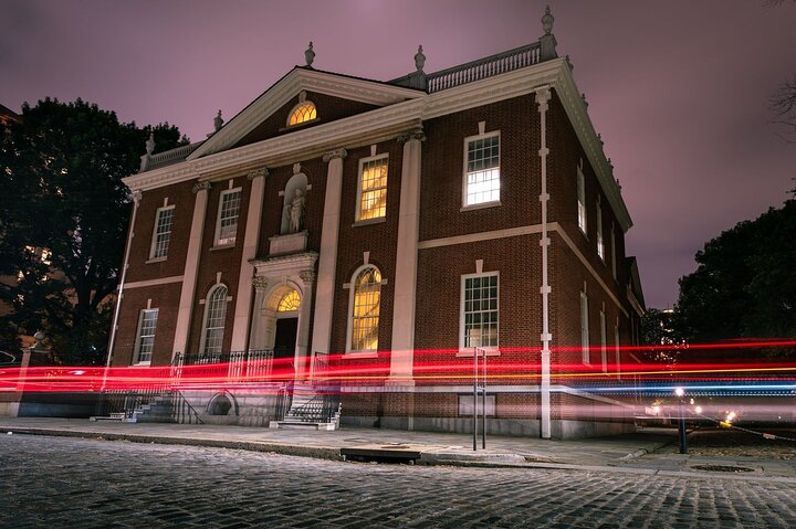 Philly Ghost Tour: Uncover Haunted History!