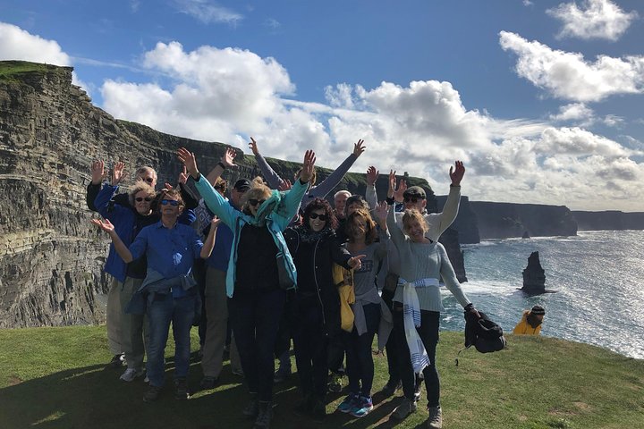 Ireland Tour: 10-Day Small Group Adventure from Dublin