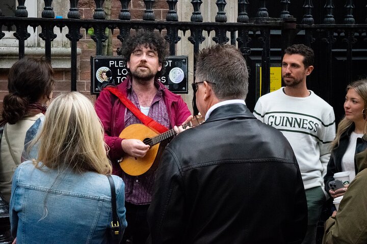Dublin Music Walk: Songs, Stories, & Live Show!