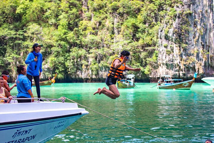 Phuket: Phi Phi, Maya Bay & Khai Islands Snorkel Speedboat