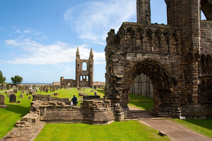 Stirling, St Andrews & Whisky Tour from Edinburgh (Spanish)