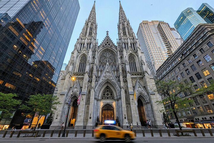 NYC Self-Guided Audio Tour: Explore at Your Own Pace!