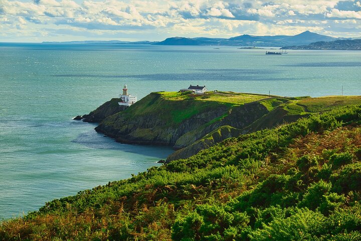 Dublin to Howth: Private Coastal Car Tour