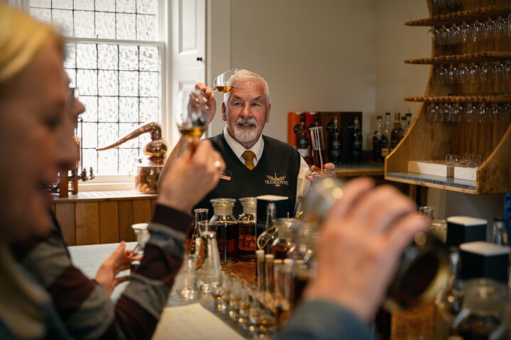 Glengoyne Distillery: Craft Your Own Whisky Experience