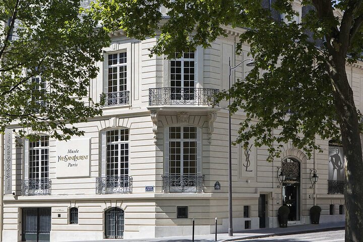 Yves Saint Laurent Paris: Exclusive Museum Tour