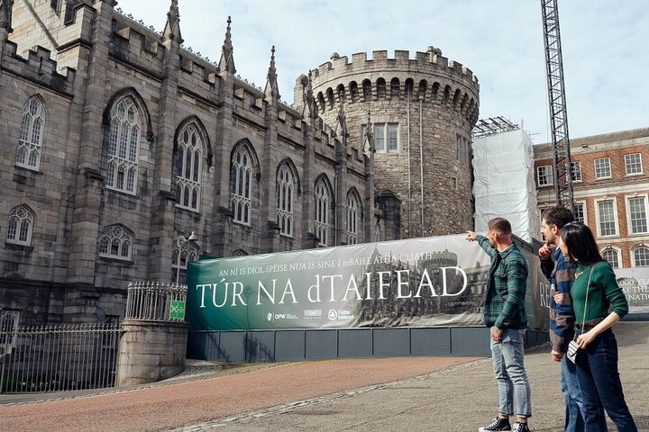 Dublin: Private Walking Tour with a Local - See the Gems!