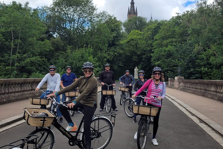 Glasgow Bike Tour: See City Like a Local!