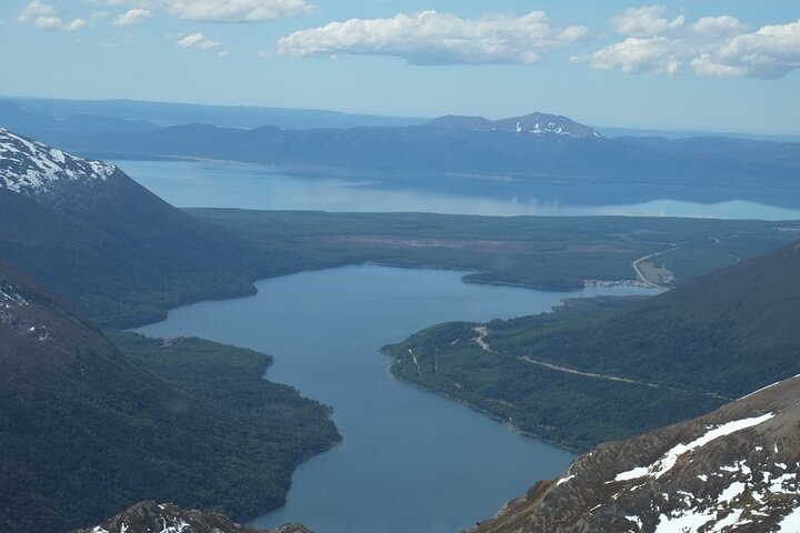 Great Lakes Helicopter Flight: Ushuaia's Andean Views