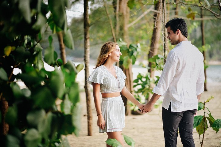 Khao Lak Holiday Photoshoot: Capture Your Memories!