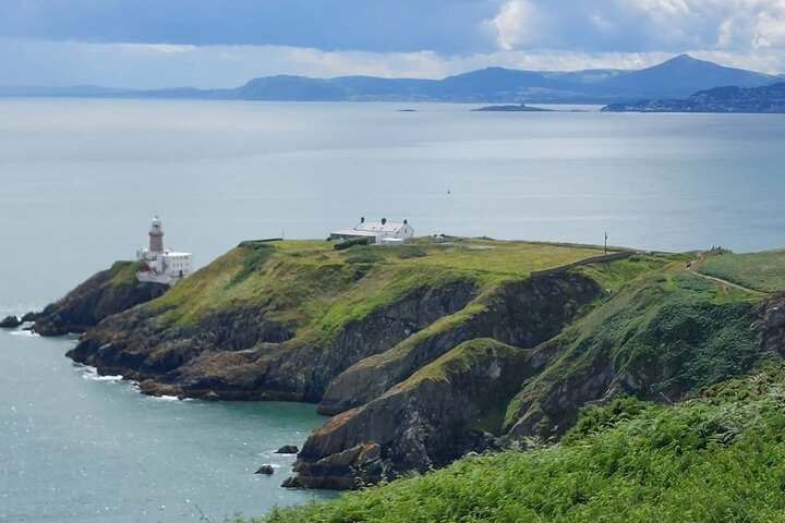 Howth & Malahide Castle Private Tour: Dublin's Hidden Gems