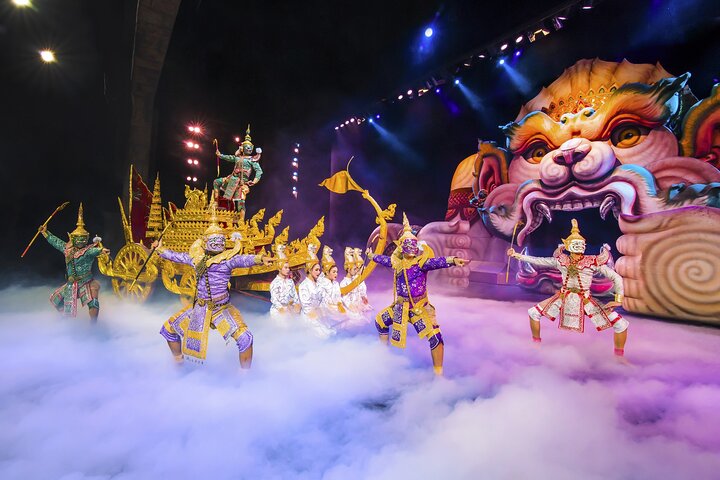 Phuket Island Cultural Show: Dinner & Theater Spectacle