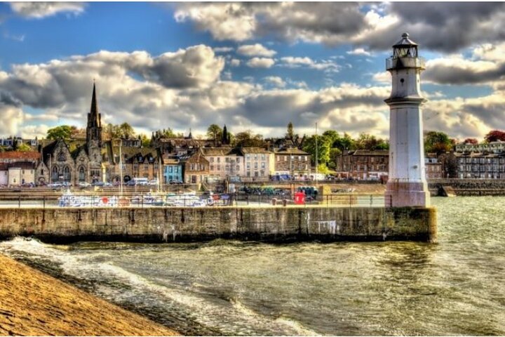 Edinburgh's Grand Historic & Literary Tour: Book Now!