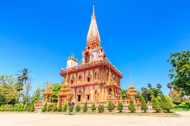 Phuket's Best Sights: City Tour by Minivan