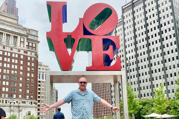 Philly's Museum Mile: Art, History & Hidden Gems!