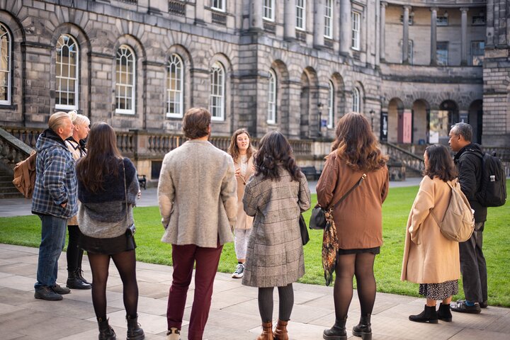 Edinburgh's Old & New Towns: Guided Walking Tour