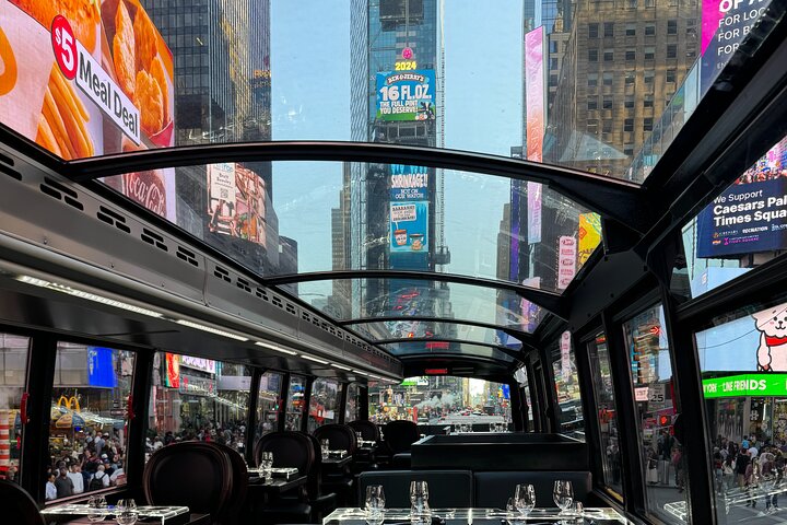 NYC Luxury Lunch Bus Tour: Gourmet Food & City Views!
