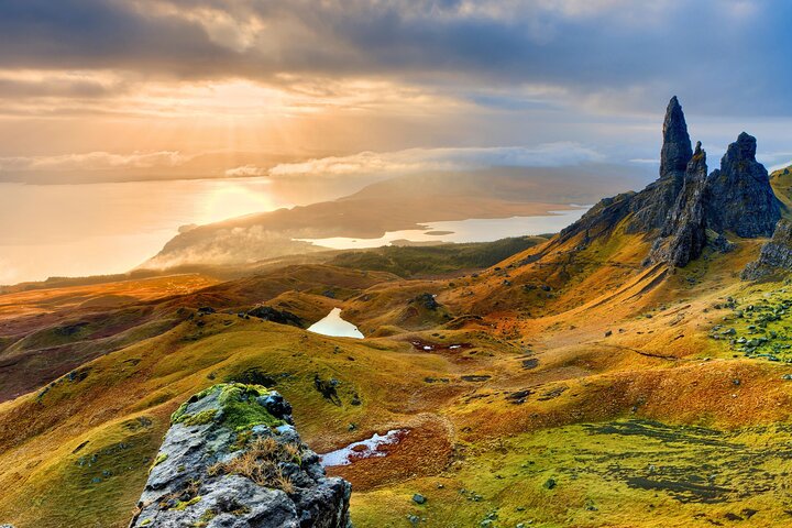 Skye, Loch Ness & Glencoe: Private 3-Day Tour from Glasgow