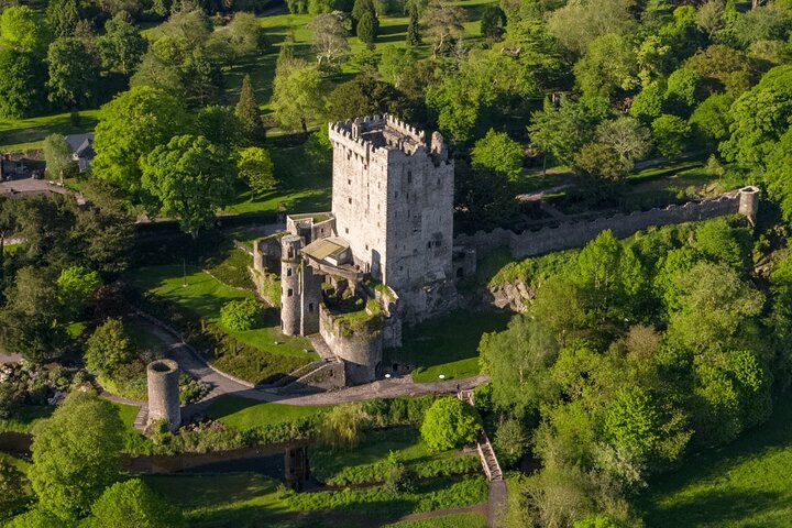 Dublin: Blarney, Cashel & Cahir Castle Day Trip