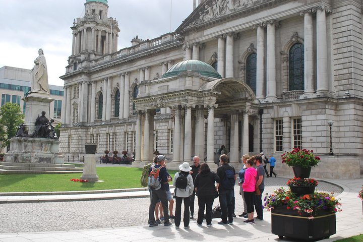 Belfast's Dark History: City Center Walking Tour