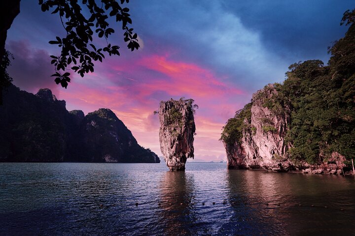Phuket: James Bond Island Sea Canoe & Plankton Tour