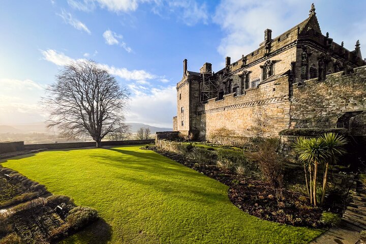 Stirling Castle: Skip Ticket Line & Explore!