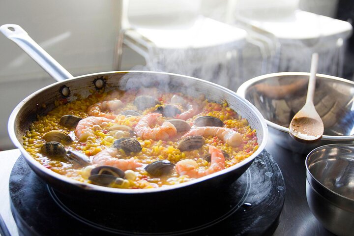 Bristol Paella & Churros Cooking Class: Authentic Spanish Feast