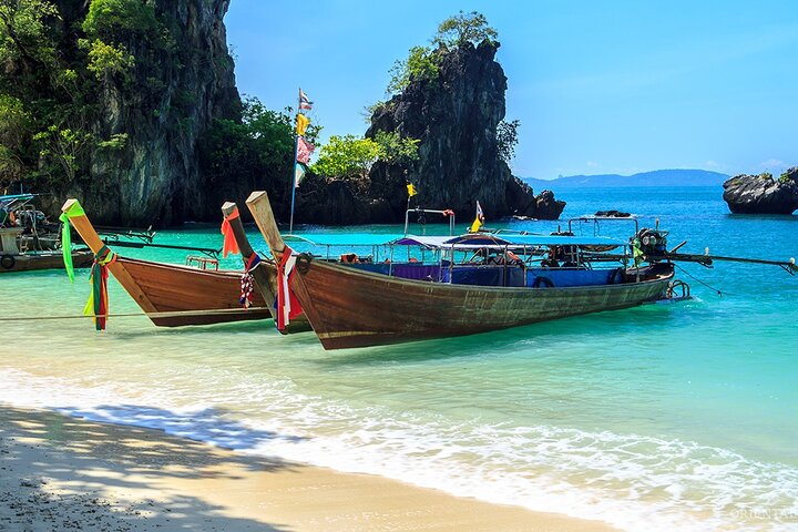 Hong Island Private Boat Tour: Beaches, Lagoon & Lunch
