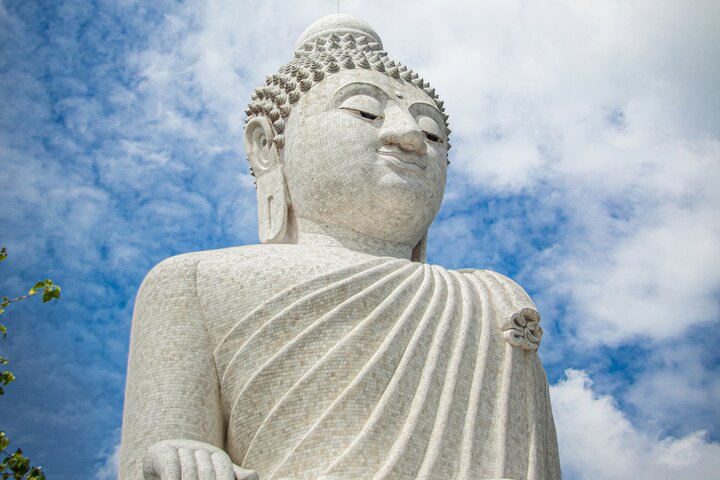 Phuket's Best: Temple, Viewpoints & Big Buddha Tour