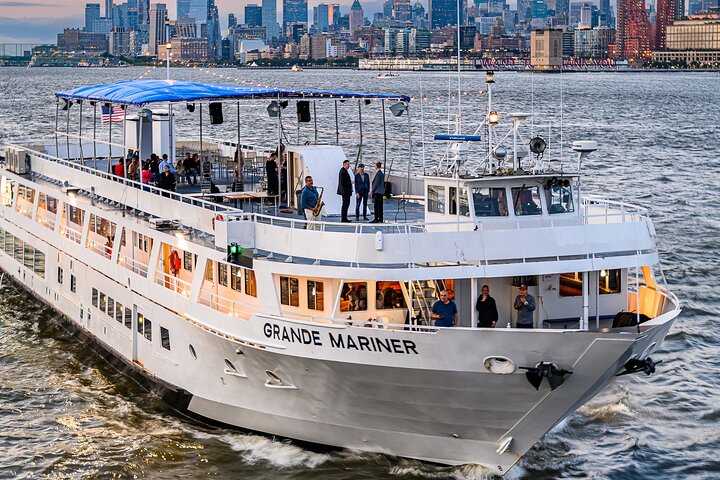 NYC Sunset Cruise: Dance, Music & Skyline Views!