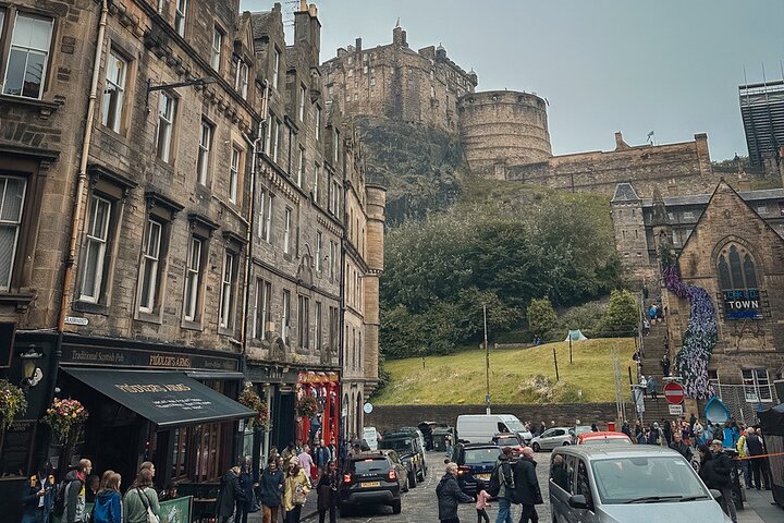 Edinburgh Shore Excursion: Castle & City Highlights