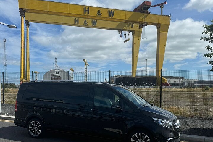 Belfast Culture Tour: Luxury Car, Top Sights & History