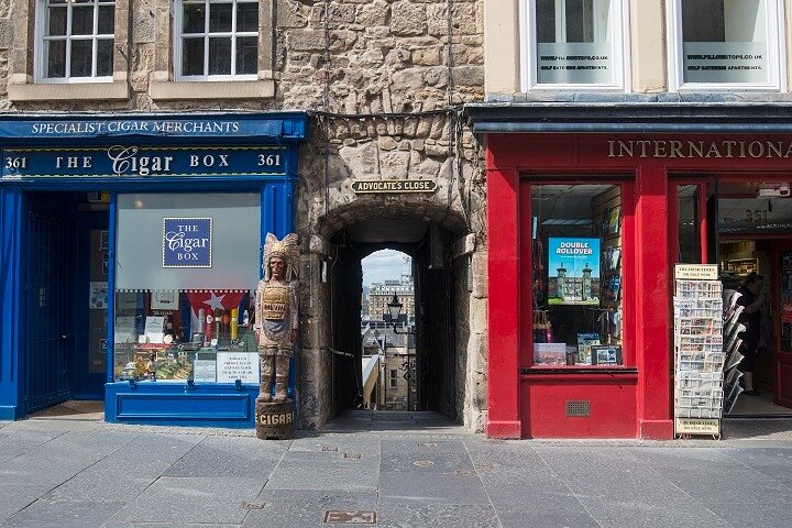 Royal Mile Tales: Edinburgh History Walking Tour