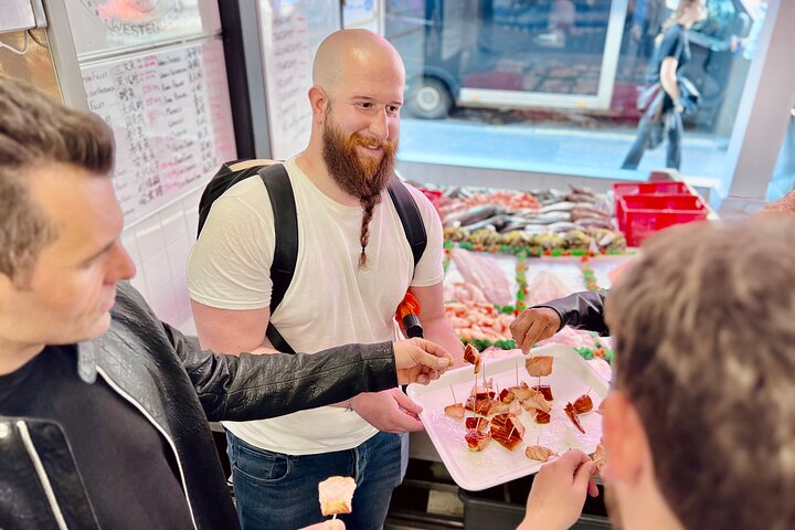 Glasgow's Secret Food Tour: Taste Hidden Gems!