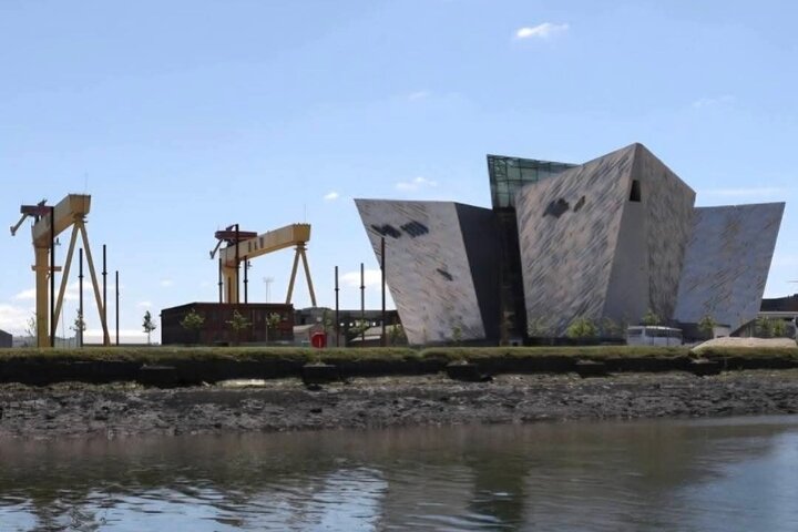 Belfast History Walk: Culture, Stories & Hidden Gems