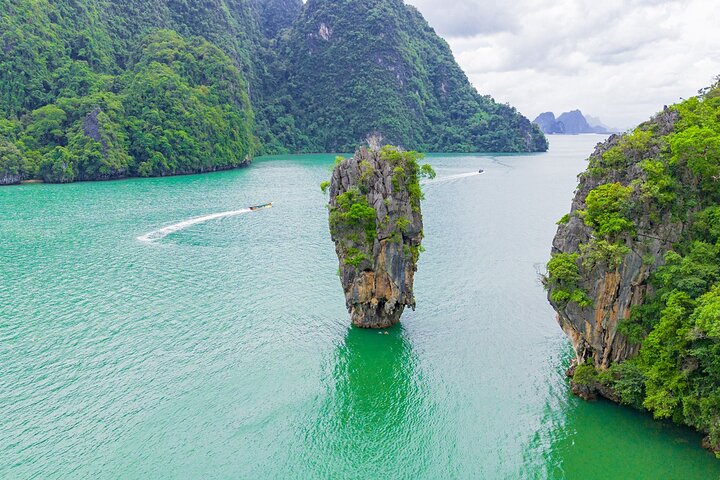 James Bond Island & Khai: Khao Lak Speedboat Adventure