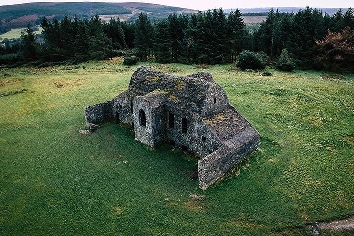Dublin Horror Hike: Private Night Tour to Hellfire Club