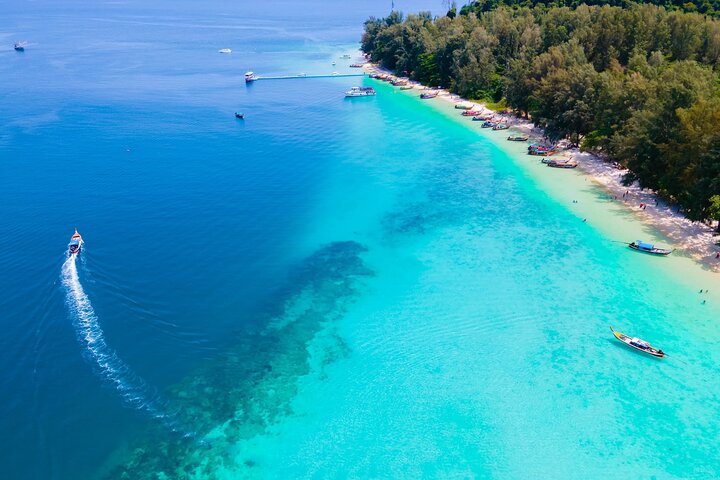 Koh Lanta: Kradan Island Longtail Boat Escape