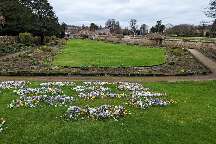 Dirleton Castle & Garden: Explore Medieval Scotland